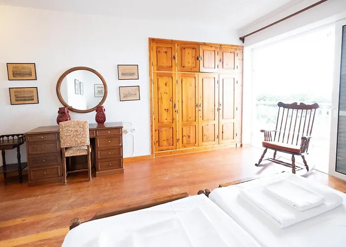 Delmare Dom Seafront *