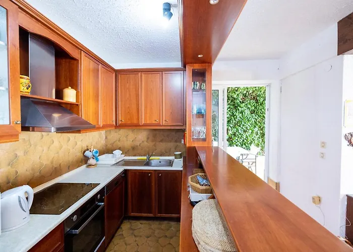 Delmare Dom Seafront Semesterbostad Kalyves Polygyrou