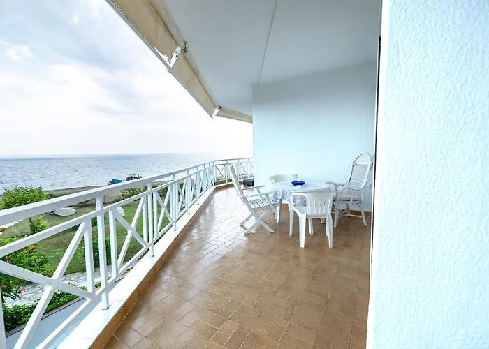 Semesterbostad Delmare Dom Seafront *