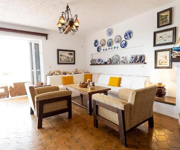 Delmare Dom Seafront Semesterbostad Kalyves Polygyrou