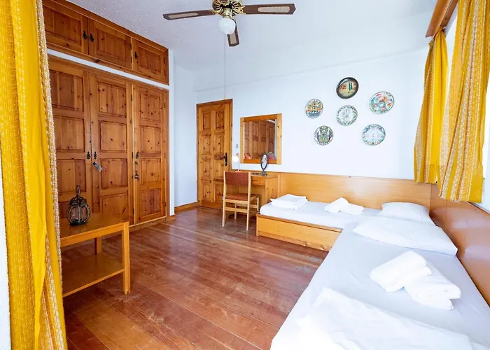 Delmare Dom Seafront * Kalyves Polygyrou