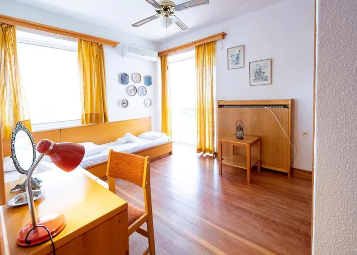 Delmare Dom Seafront Kalyves Polygyrou