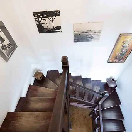 בית נופש Delmare Dom Seafront *