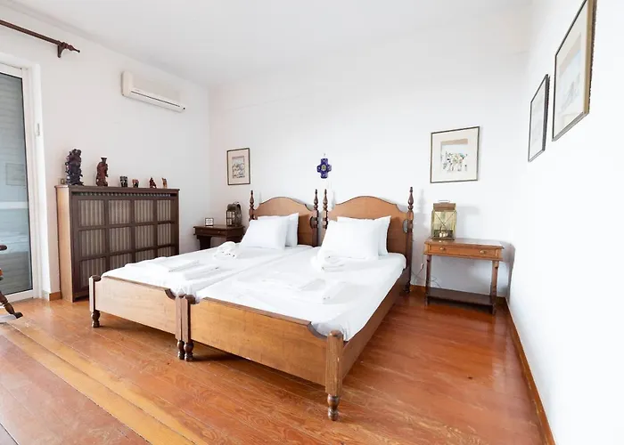 Delmare Dom Seafront