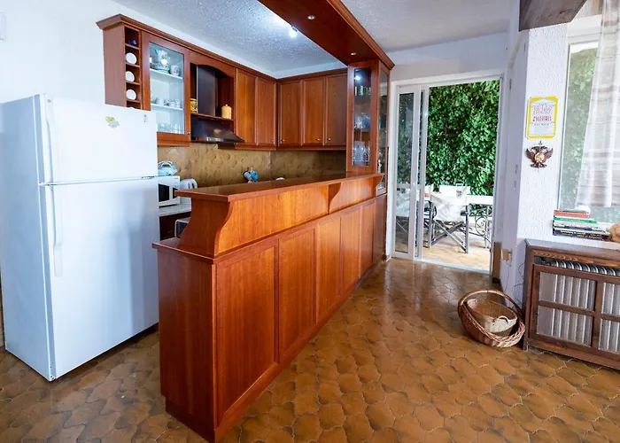 Delmare Dom Seafront Kalyves Polygyrou